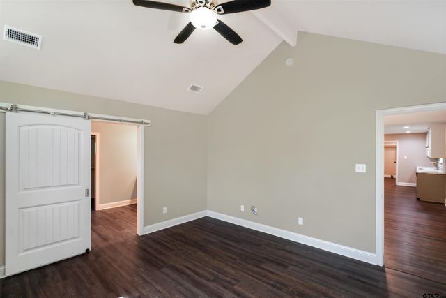 245 Larchwood Path, Holly Lake Ranch, TX 75765