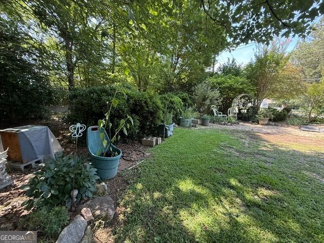 1394 Flat Shoals Road, Conyers, GA 30013