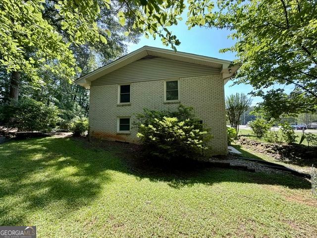 1394 Flat Shoals Road, Conyers, GA 30013