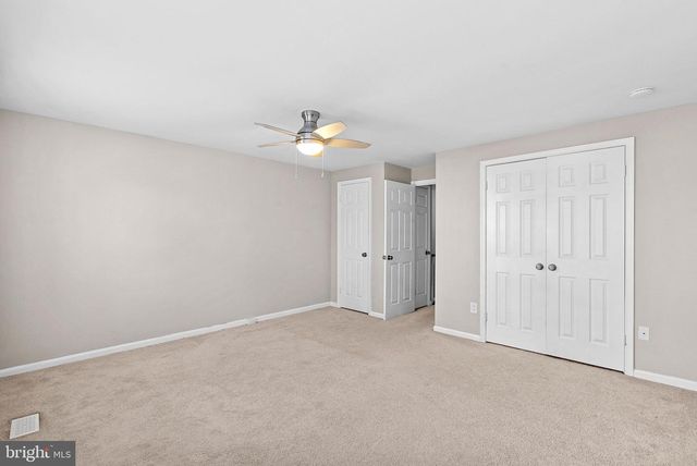 2110 WHISPERWOOD GLEN LN, Reston, VA 20191