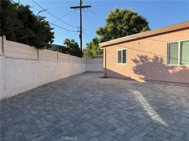 6203 Goodland Avenue, North Hollywood, CA 91606