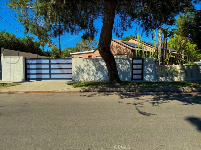 6203 Goodland Avenue, North Hollywood, CA 91606