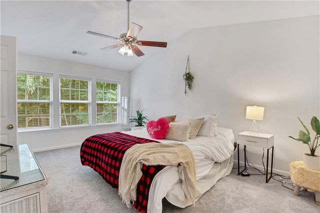 1084 Dunedin Trail, Woodstock, GA 30188