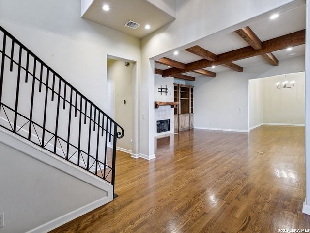 502 SHERATON DR, San Antonio, TX 78209