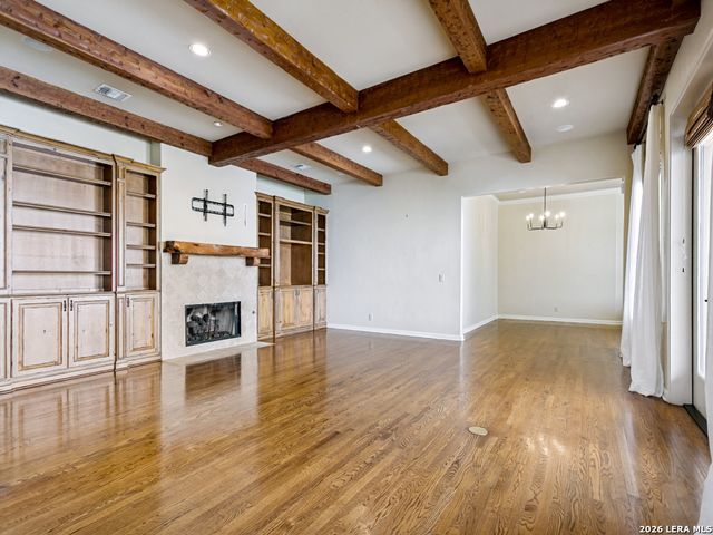 502 SHERATON DR, San Antonio, TX 78209
