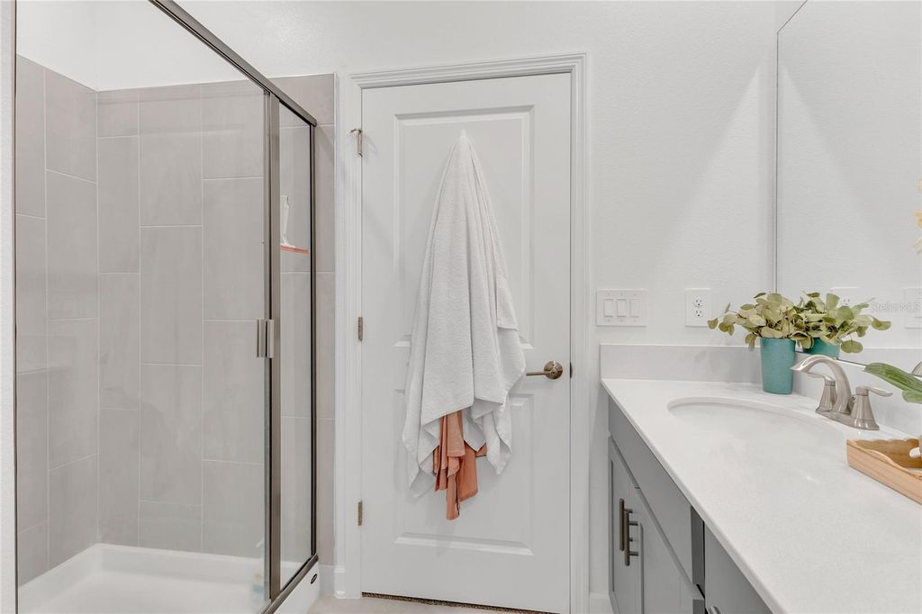 Image 13 of property listing at 11726 BOLDFACE DRIVE, Orlando, FL 32832