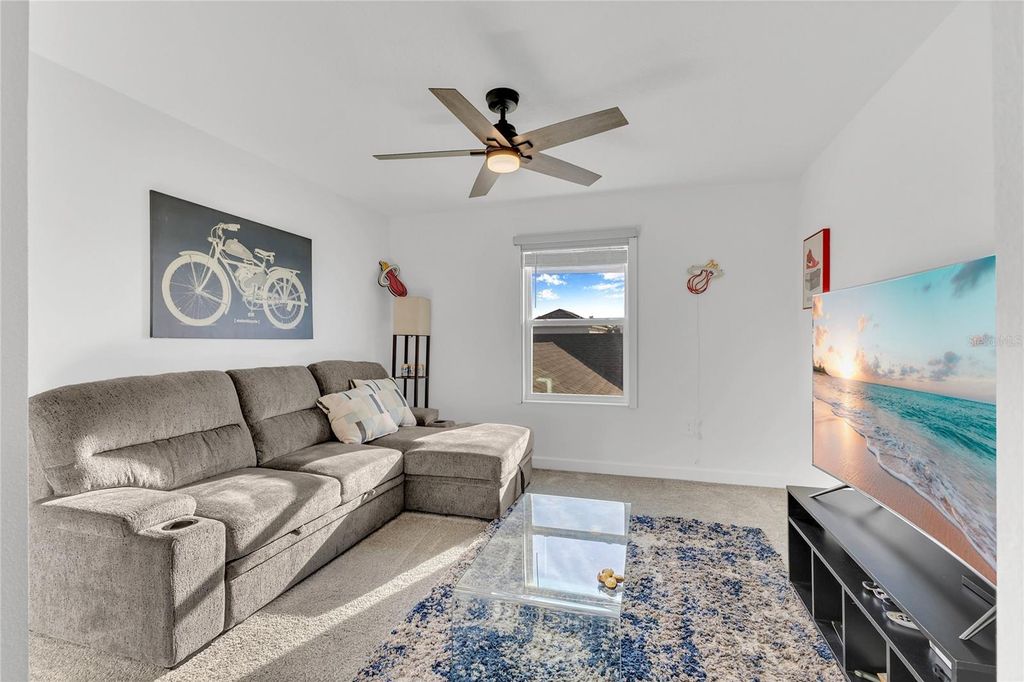 Image 15 of property listing at 11726 BOLDFACE DRIVE, Orlando, FL 32832