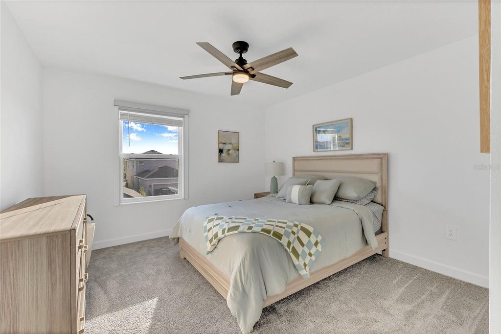 Image 17 of property listing at 11726 BOLDFACE DRIVE, Orlando, FL 32832