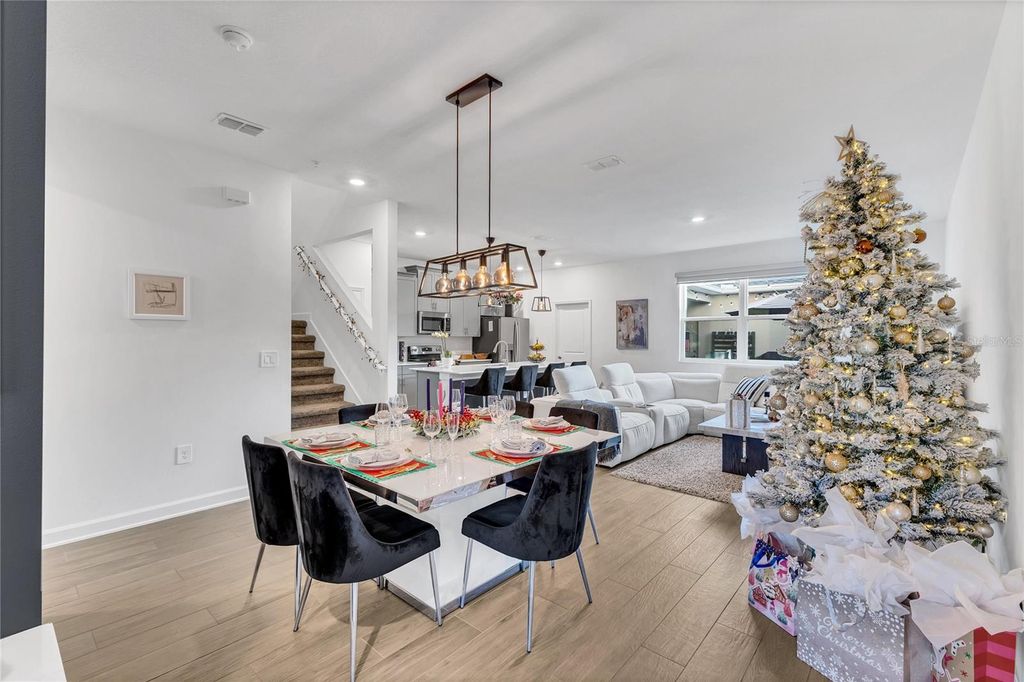 Image 3 of property listing at 11726 BOLDFACE DRIVE, Orlando, FL 32832