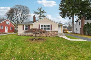 940 South Grosvenor Road, Brighton, NY 14618