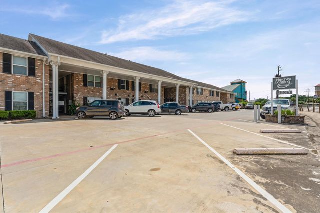 3535 Nasa Rd 1 Parkway 92, Seabrook, TX 77586