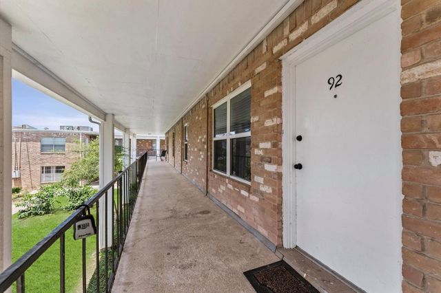 3535 Nasa Rd 1 Parkway 92, Seabrook, TX 77586