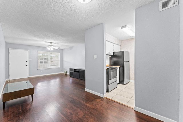 3535 Nasa Rd 1 Parkway 92, Seabrook, TX 77586