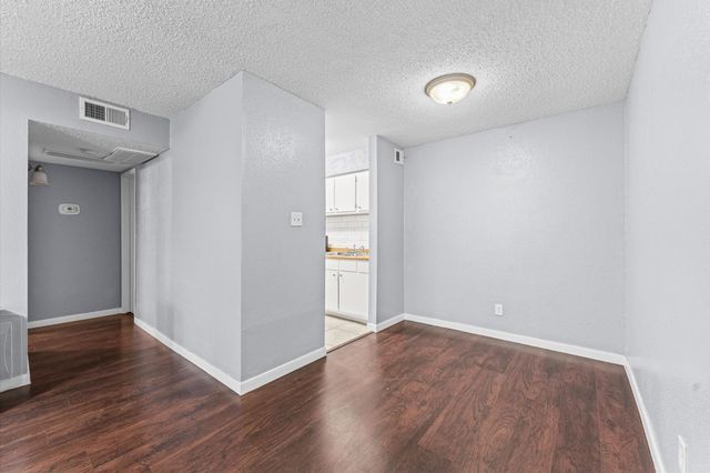 3535 Nasa Rd 1 Parkway 92, Seabrook, TX 77586