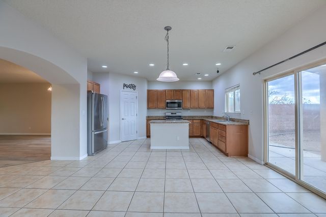 9736 Summer Shower Place NW, Albuquerque, NM 87120