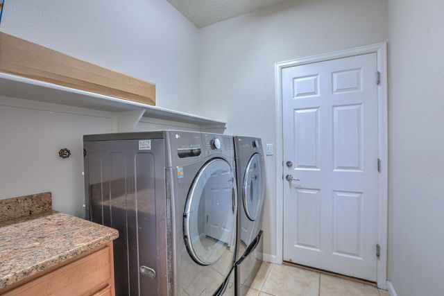 9736 Summer Shower Place NW, Albuquerque, NM 87120