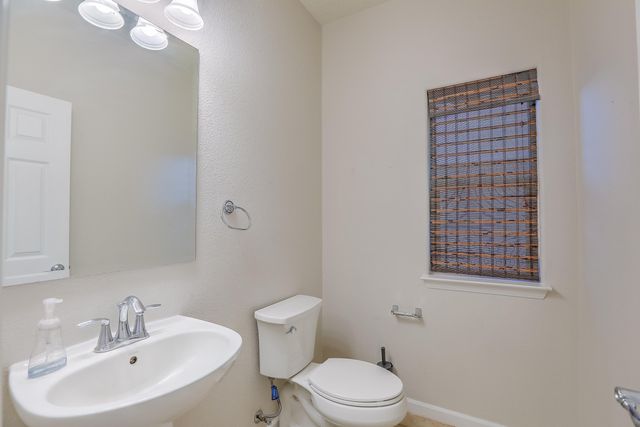 9736 Summer Shower Place NW, Albuquerque, NM 87120
