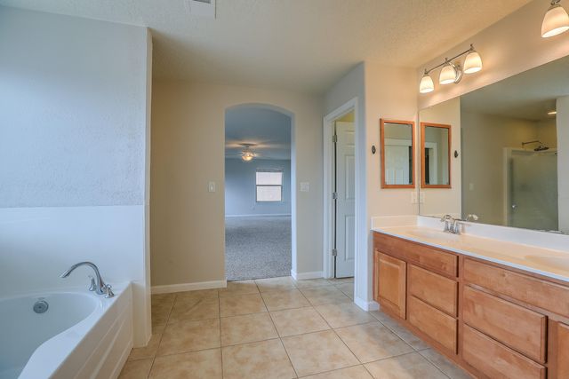 9736 Summer Shower Place NW, Albuquerque, NM 87120