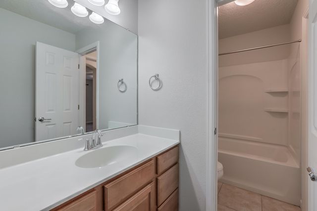 9736 Summer Shower Place NW, Albuquerque, NM 87120
