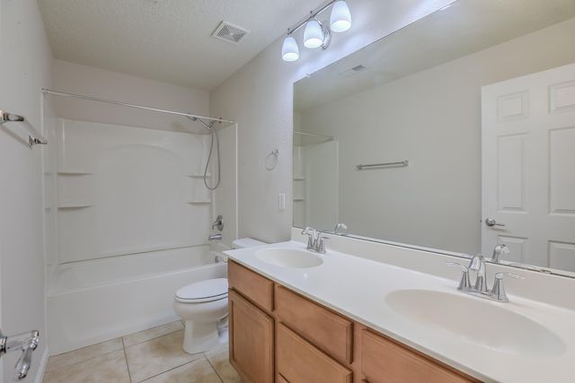 9736 Summer Shower Place NW, Albuquerque, NM 87120