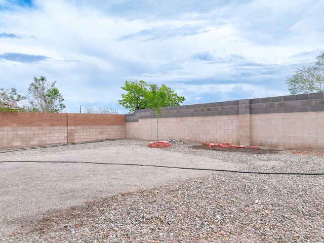 9736 Summer Shower Place NW, Albuquerque, NM 87120