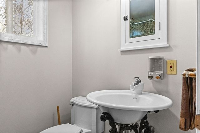 6 Sylvan Way, Yarmouth, MA 02664