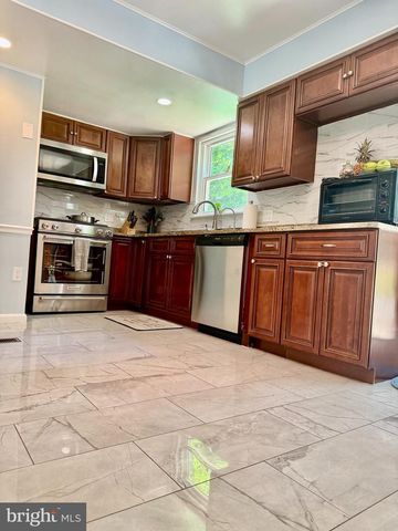 13378 NATIONVILLE LN, Woodbridge, VA 22193
