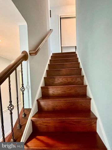 13378 NATIONVILLE LN, Woodbridge, VA 22193