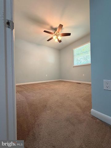 13378 NATIONVILLE LN, Woodbridge, VA 22193