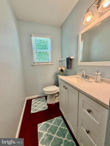 13378 NATIONVILLE LN, Woodbridge, VA 22193