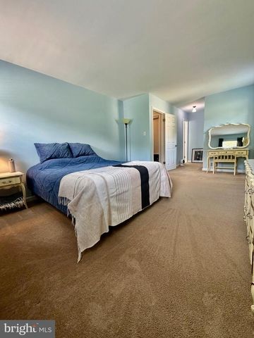 13378 NATIONVILLE LN, Woodbridge, VA 22193