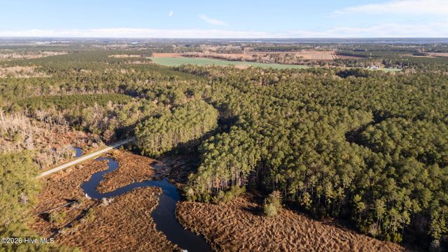 122 Headwaters Drive, Oriental, NC 28571