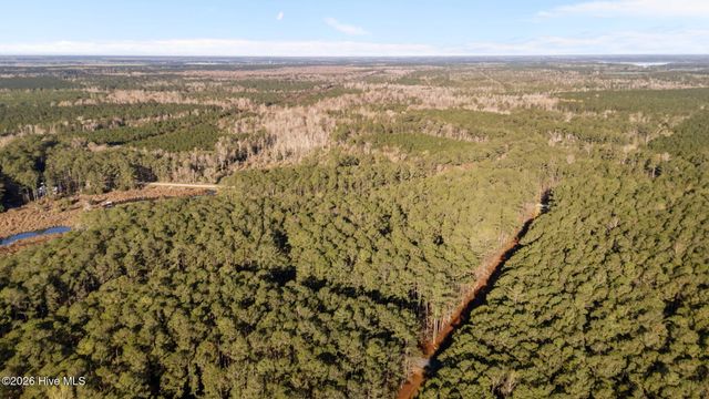 122 Headwaters Drive, Oriental, NC 28571