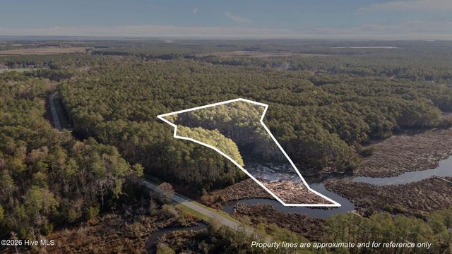 122 Headwaters Drive, Oriental, NC 28571