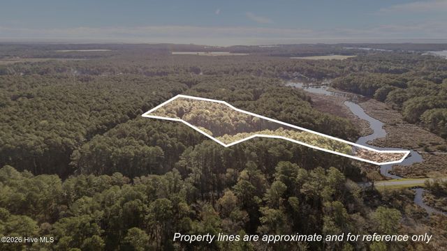 122 Headwaters Drive, Oriental, NC 28571