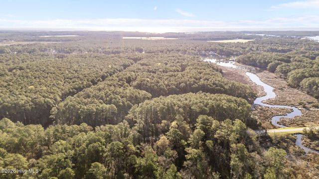 122 Headwaters Drive, Oriental, NC 28571