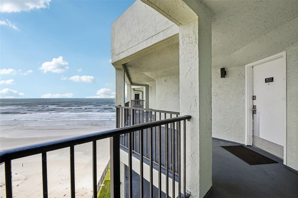 Image 4 of property listing at 3405 S ATLANTIC AVENUE 802, New Smyrna Beach, FL 32169