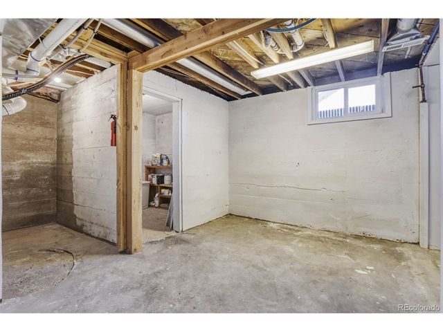 3639 S Bannock St, Englewood, CO 80110