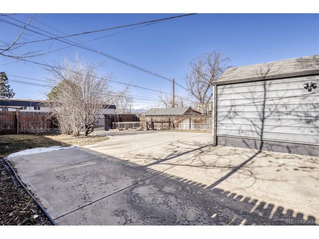 3639 S Bannock St, Englewood, CO 80110