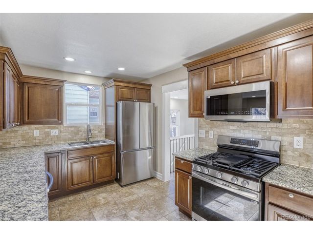 3639 S Bannock St, Englewood, CO 80110