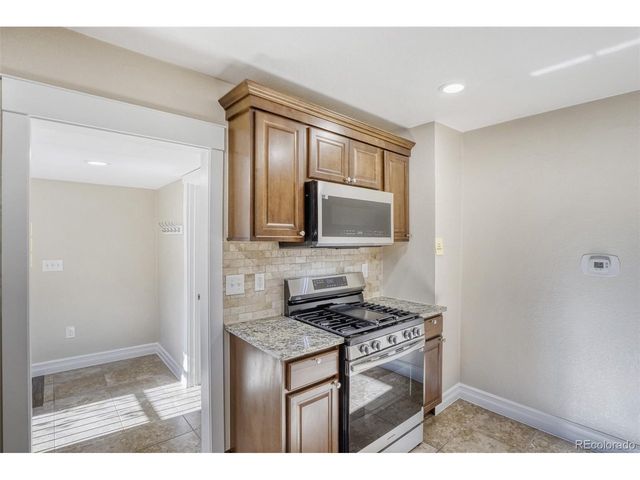 3639 S Bannock St, Englewood, CO 80110