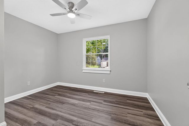 606 Woodsfield Drive, Columbus, OH 43214