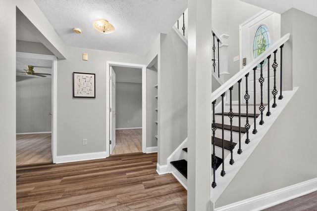 606 Woodsfield Drive, Columbus, OH 43214
