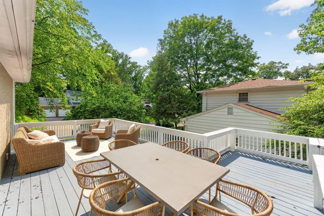 606 Woodsfield Drive, Columbus, OH 43214