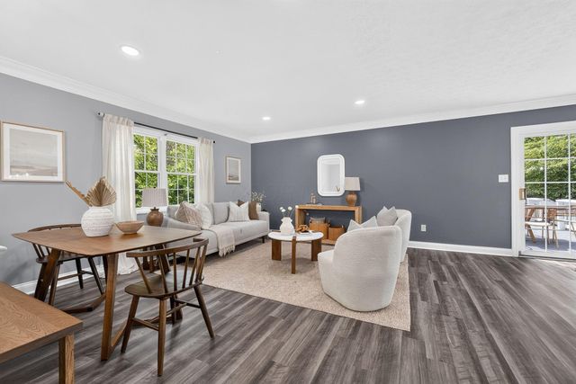 606 Woodsfield Drive, Columbus, OH 43214