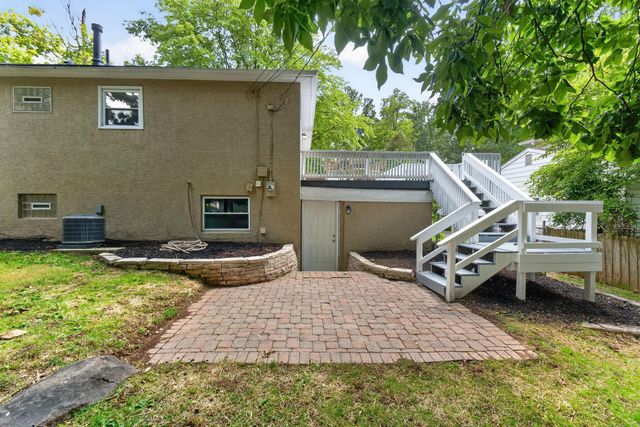 606 Woodsfield Drive, Columbus, OH 43214