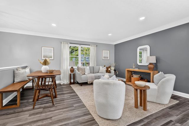 606 Woodsfield Drive, Columbus, OH 43214