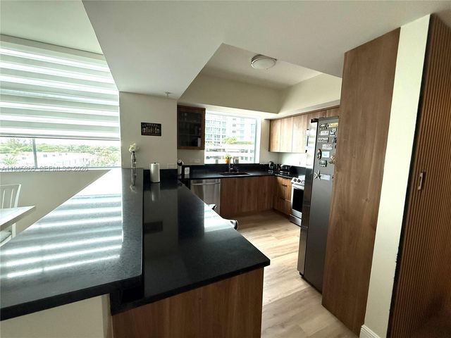 140 S Dixie Hwy 437, Hollywood, FL 33020