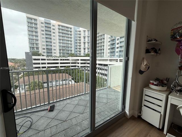 140 S Dixie Hwy 437, Hollywood, FL 33020