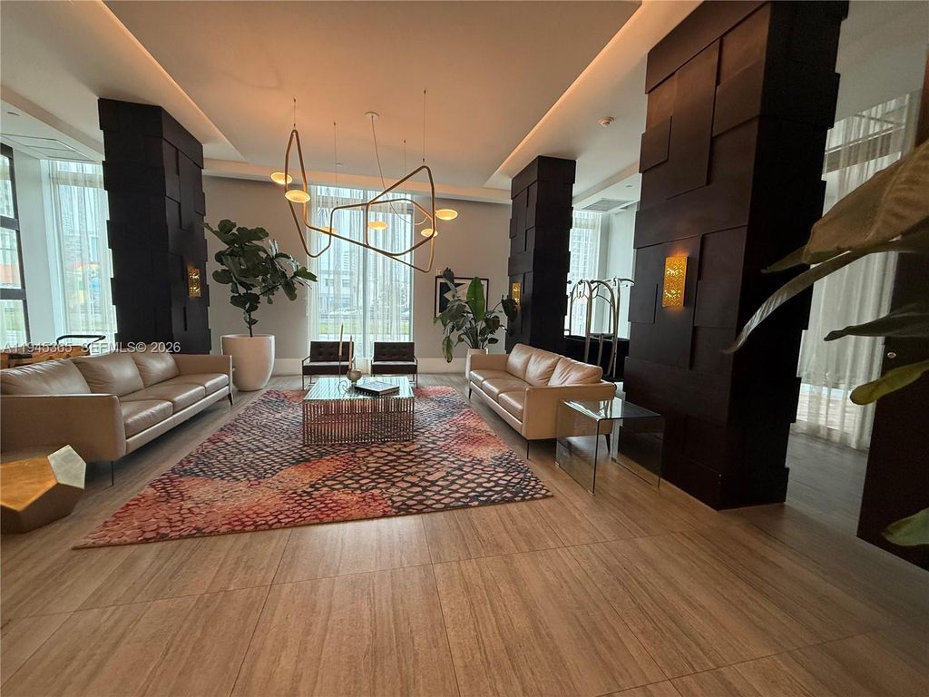 140 S Dixie Hwy 437, Hollywood, FL 33020